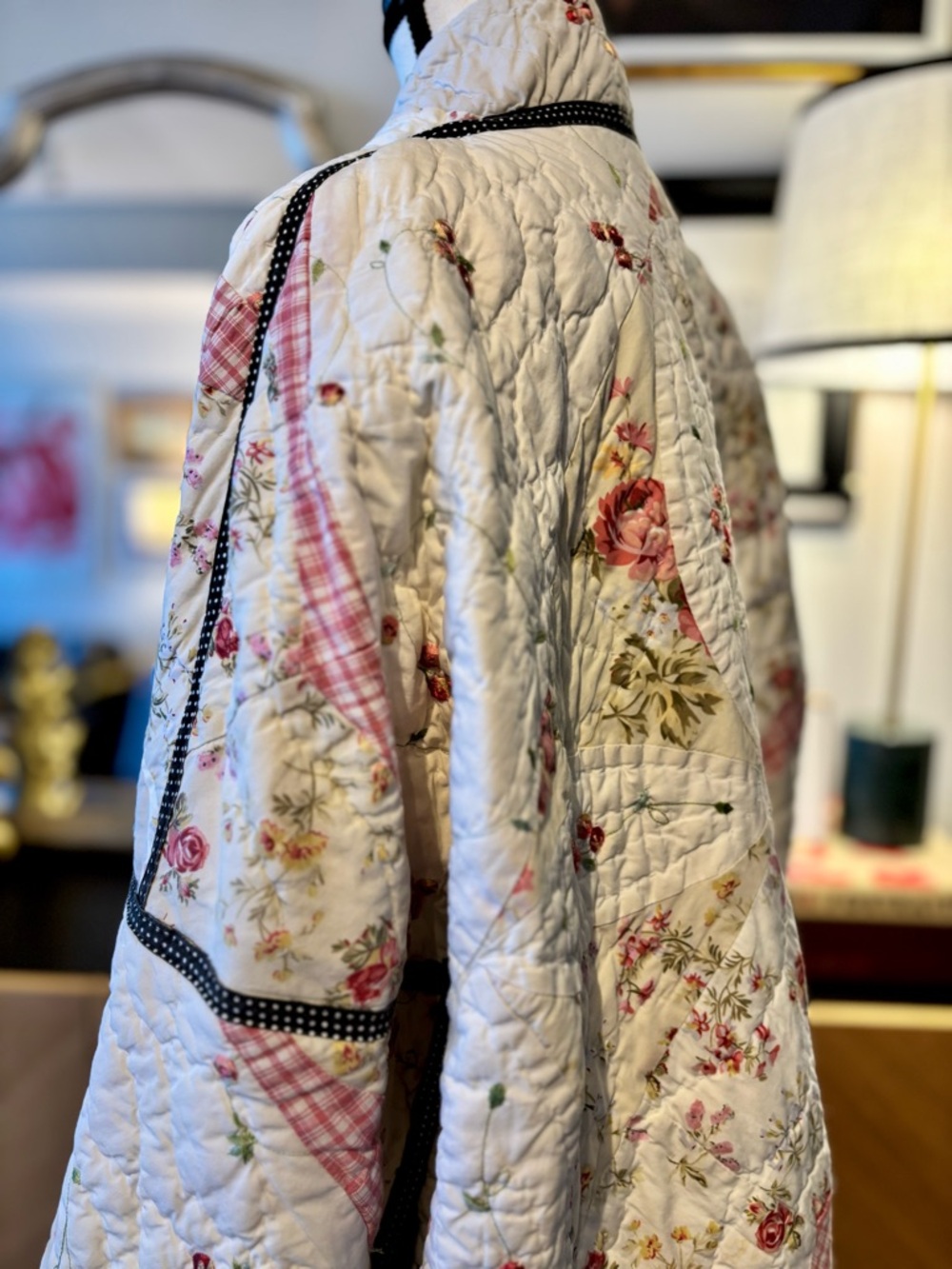 💗SOLD💗 HANDMADE Quilted Floral and Patchwork Long Coat in Cream and Pink O/S - Picture 11 of 16